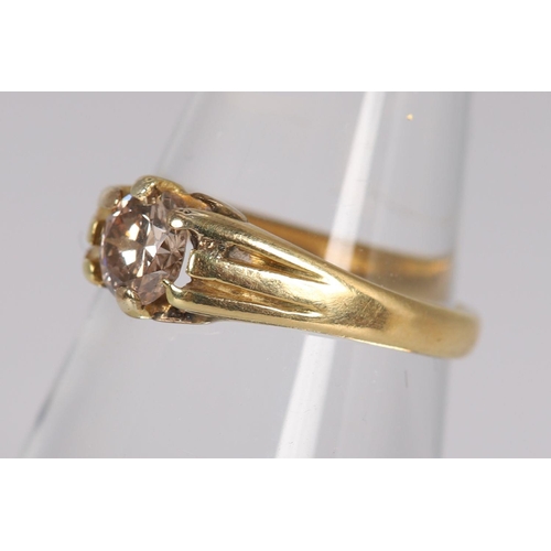 1203 - 18K YELLOW GOLD VINTAGE DIAMOND PINKY RING