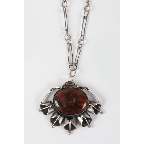 1271 - RUSSIAN AMBER AND SILVER PENDANT CHAIN