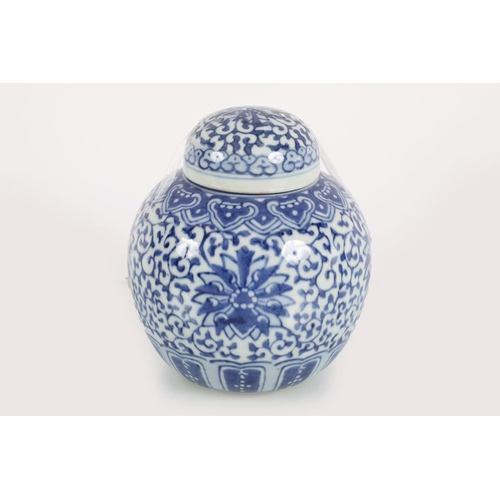 1297 - CHINESE BLUE AND WHITE GINGER JAR