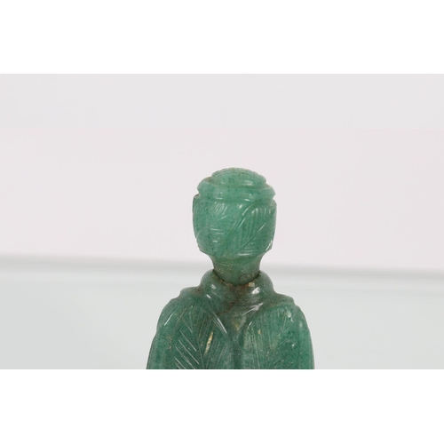 1348 - 19TH-CENTURY CHINESE GREEN JADE SNUFF BOTTLE