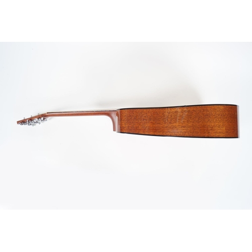 1390 - C. F. MARTIN & CO. GUITAR