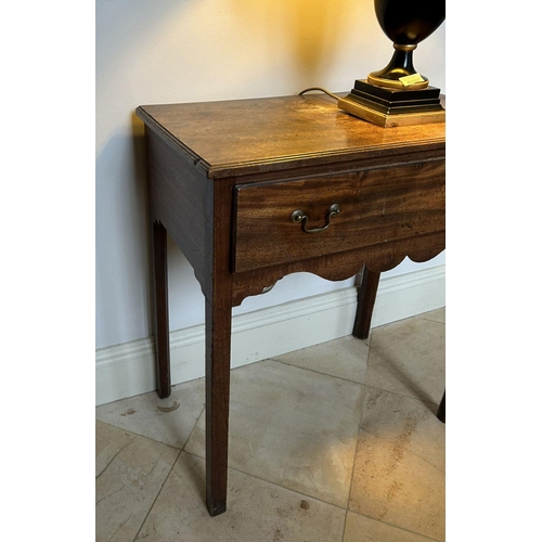 1462 - 19TH-CENTURY MAHOGANY LOWBOY