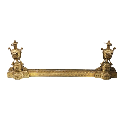 1468 - LARGE 19TH-CENTURY FRENCH ORMOLU FIRE FENDER