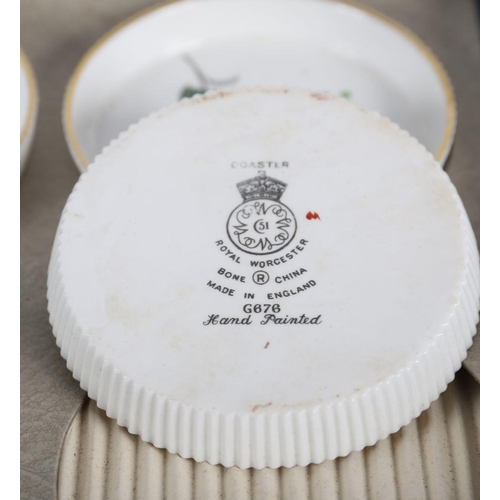 1473 - SET 4 ROYAL WORCESTER QUEEN'S JUBILEE COASTERS