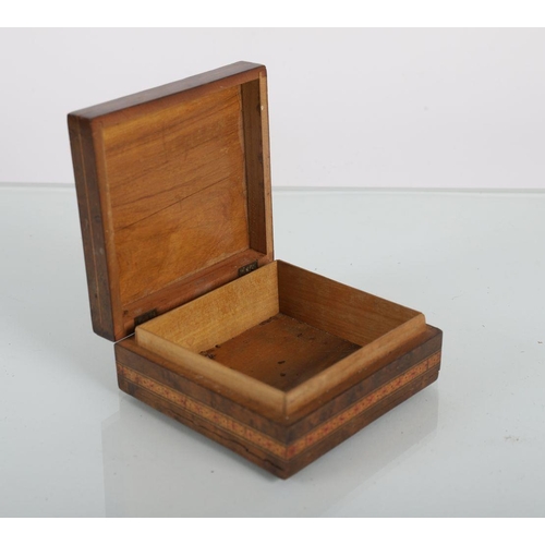 1488 - EDWARDIAN WALNUT & MARQUETRY CIGAR BOX