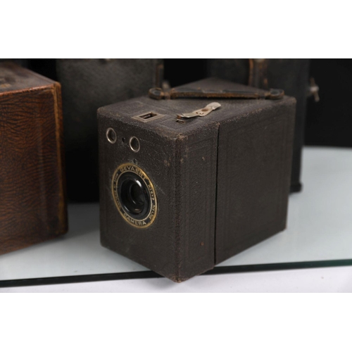 1644 - COLLECTION 12 ANTIQUE BOX CAMERAS