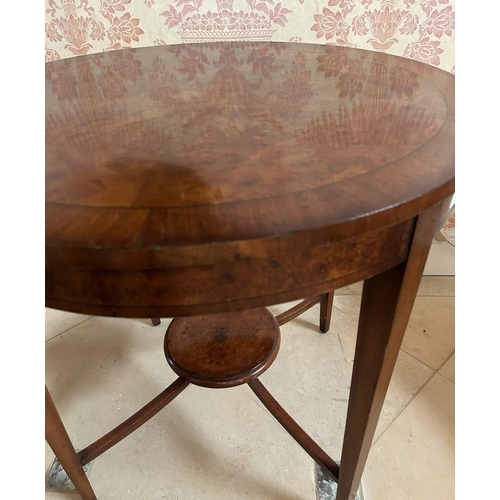 251 - EDWARDIAN BURR WALNUT & BANDED OCCASIONAL TABLE