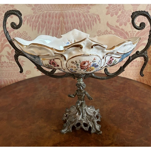 253 - CAPODIMONTE CERAMIC CENTREPIECE