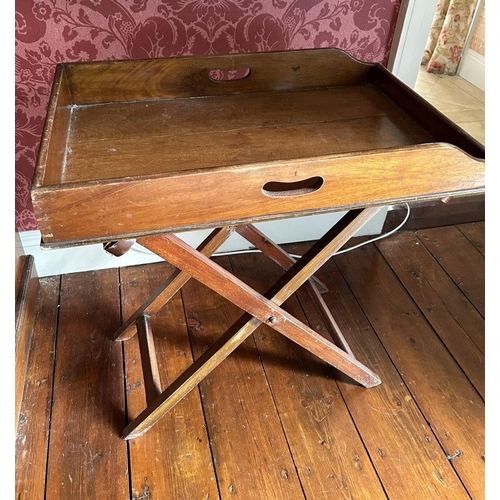 269 - GEORGIAN MAHOGANY BUTLER'S TRAY