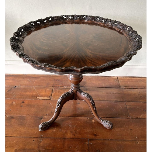 302 - GEORGE III STYLE IRISH CENTRE TABLE