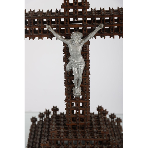 364 - LATE 19TH CENTURY TRAMP ART CROWN OF THORNS FOOTED CRUCIFIX