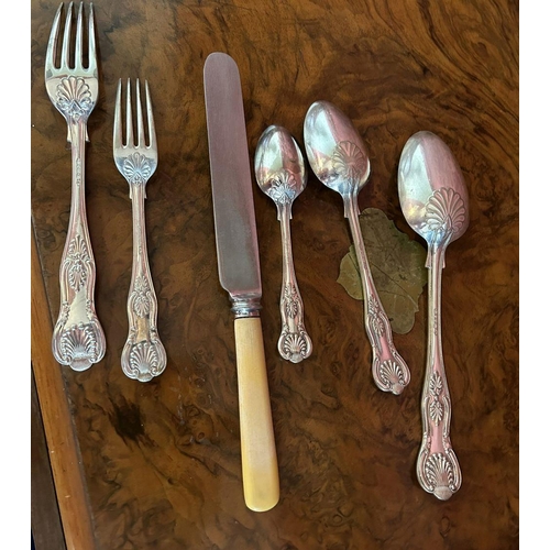 596 - 111 PIECE KINGS PATTERN CANTEEN OF CUTLERY