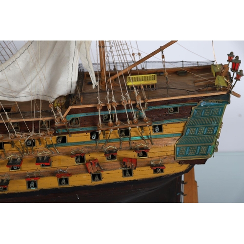 62 - MODEL OF 18TH CENTURY MAN OF WAR SAILING SHIP