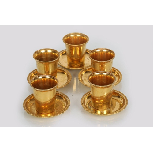 622 - SET 5 GILDED STERLING SILVER COFFEE CUPS