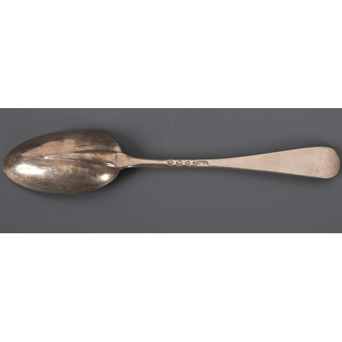 630 - 8 SILVER TEASPOONS