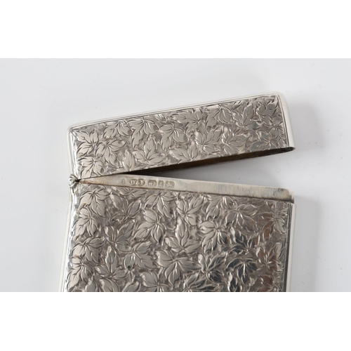 643 - HEAVY SILVER CARD CASE