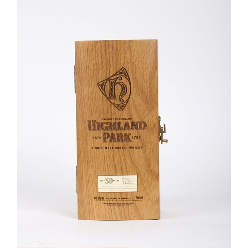 667 - HIGHLAND PARK 30 YEARS OLD