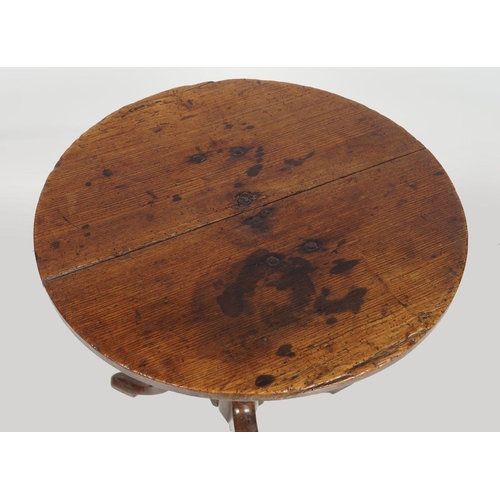 735 - 18TH-CENTURY PROVINCIAL OAK TABLE