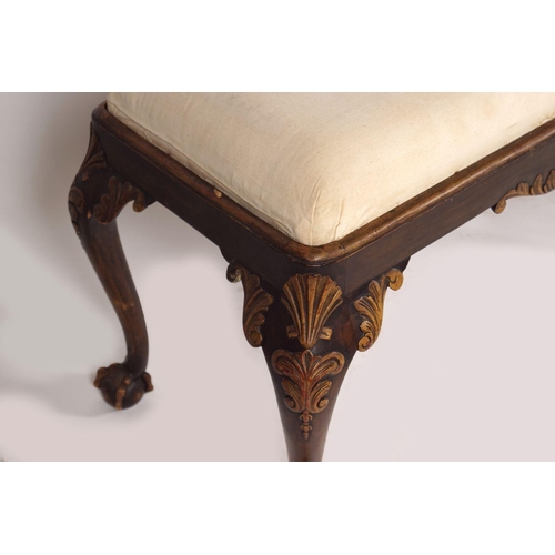 256 - 19TH-CENTURY WALNUT & PARCEL-GILT WINDOW SEAT