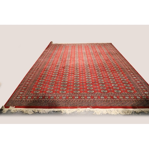 262 - LARGE INDO PERSIAN CARPET