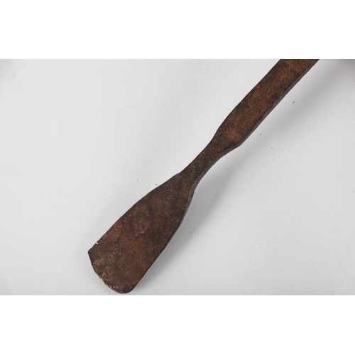 342 - 19TH-CENTURY TRIBAL AXE