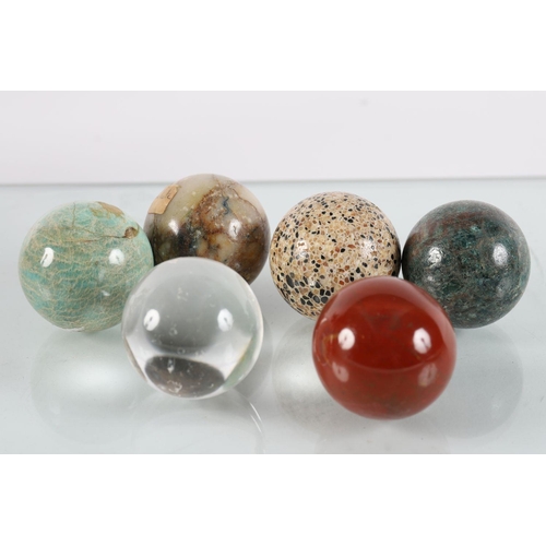 474 - SET OF 5 LIBRARY SPECIMEN MARBLE SPHERES