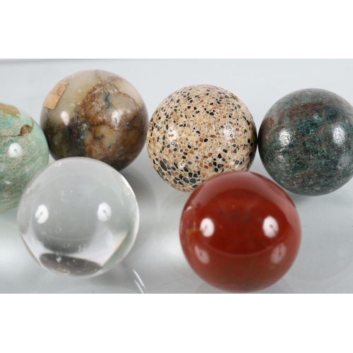 474 - SET OF 5 LIBRARY SPECIMEN MARBLE SPHERES