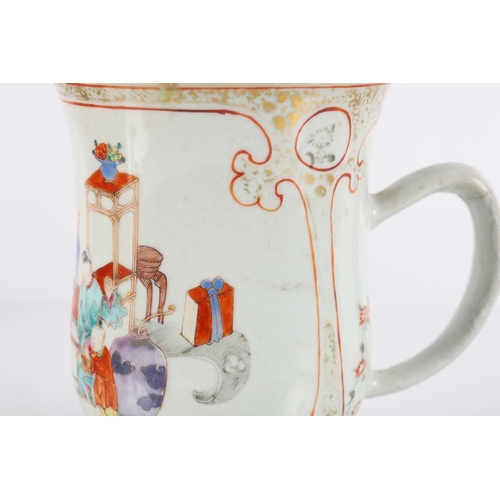 560 - 18TH-CENTURY CHINESE FAMILLE ROSE MUG