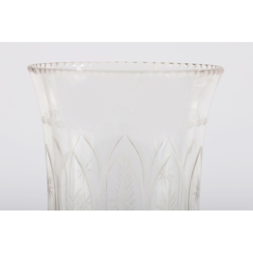 586 - IRISH GEORGIAN GLASS CELERY VASE