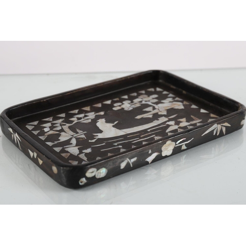 610 - CHINESE MOTHER O'PEARL INLAID HARDWOOD TRAY