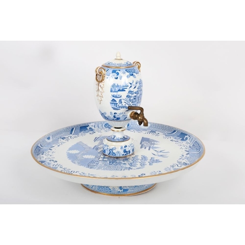 140 - 19TH-CENTURY BLUE AND WHITE LAZY SUSAN