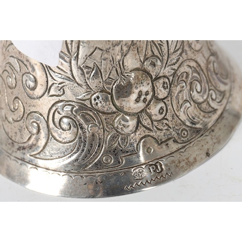 1415 - 19TH-CENTURY SILVER WAGER CUP