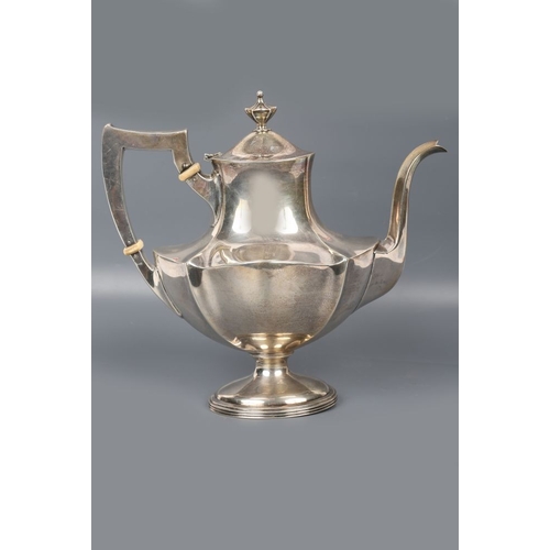 1420 - ELEGANT STERLING SILVER TEAPOT