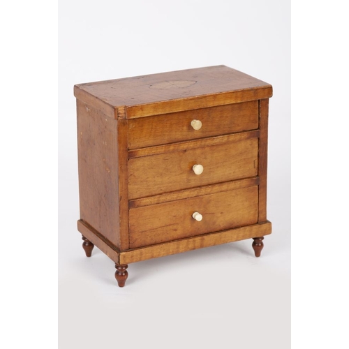 174 - 19TH-CENTURY APPRENTICE MINIATURE CHEST