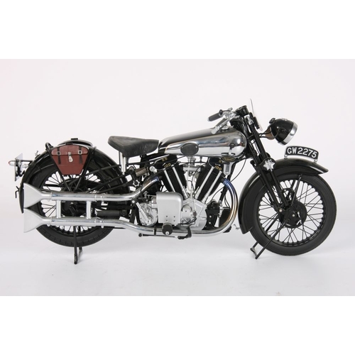 1784 - MINICHAMPS BIKE BROUGH SUPERIOR SS100 TE LAWRENCE