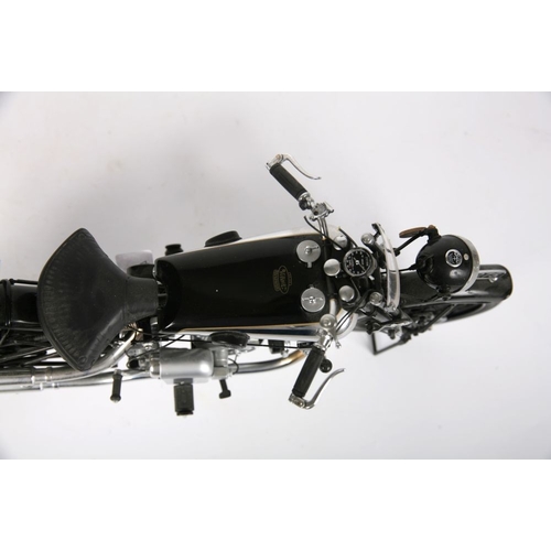 1784 - MINICHAMPS BIKE BROUGH SUPERIOR SS100 TE LAWRENCE