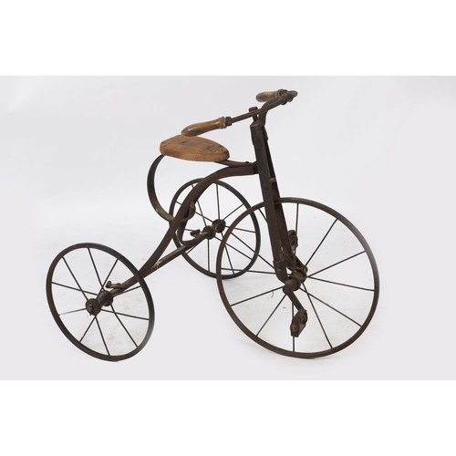 181 - EARLY 20TH-CENTURY CHILD'S TRICYCLE