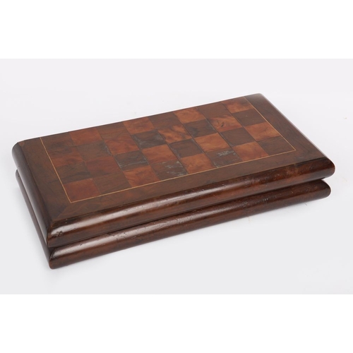 260 - KILLARNEY WARE CHESS AND BACKGAMMON BOARD