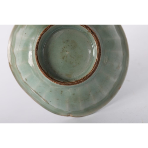 309 - CHINESE SONG CELADON BOWL