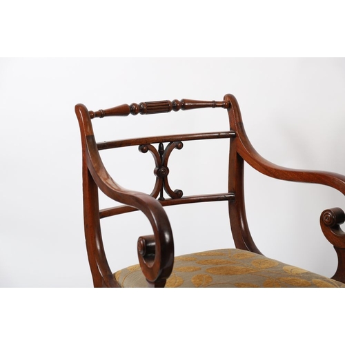 326 - EXTREMELY FINE SET OF 8 REGENCY MAHOGANY DINING CHAIRS, CIRCA 1810