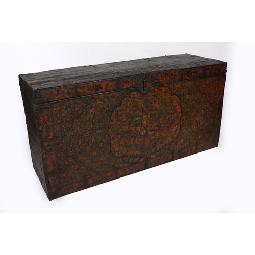 341 - A RARE 17TH CENTURY TIBETAN MONASTERY TRUNK