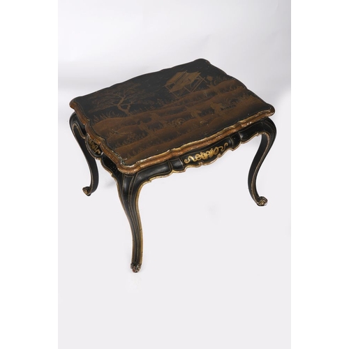 346 - 19TH-CENTURY CHINOISERIE LACQUERED AND PARCEL-GILT OCCASIONAL TABLE