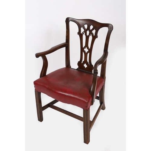 800 - GEORGE III MAHOGANY DESK CHAIR