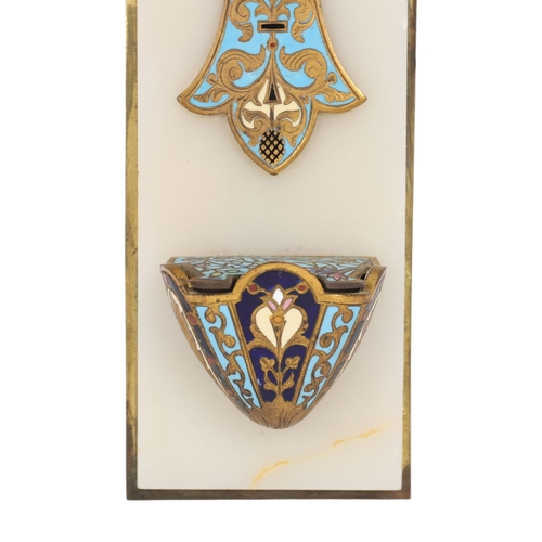 71 - A 19TH-CENTURY CHAMPLEVÉ ENAMELLED CROSS