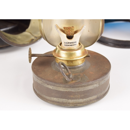 289 - Handlamp. Great Northern Railway / London & North Eastern Railway, brass plated LONDON & NOR... 