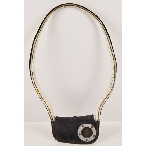 249 - Key token pouch, 21 inches tall. Shipping band - C.