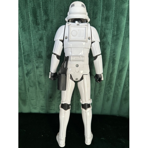 190 - STORM TROOPER Star Wars figure with moving head by Hasbro