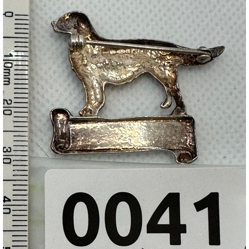 41 - Vintage Hallmarked  925 silver dog brooch with nameplate