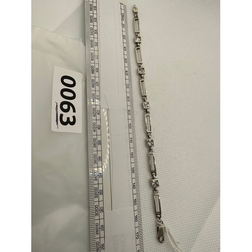 63 - silver & princess cut CZ bracelet 925 to 15cm circumf