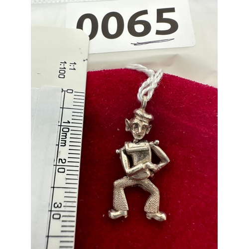 65 - solid silver articulated dancing sailor pendant
